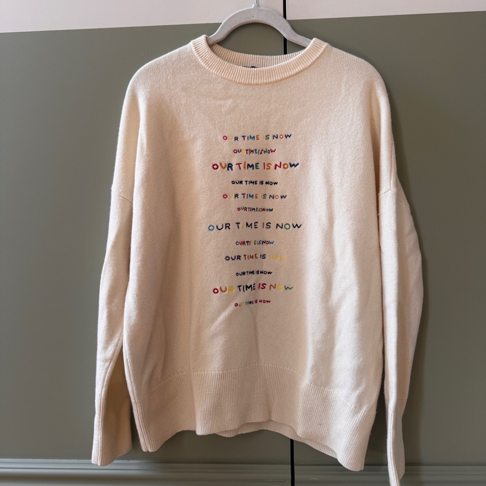 Theory sweater, never worn. Wool/cashmere blend